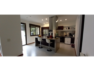 Casa en Venta Barrio Palmares Mendoza