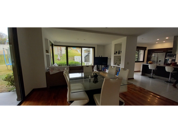 Casa en Venta Barrio Palmares Mendoza