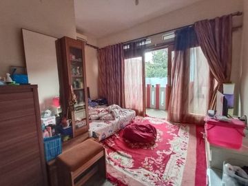 Di Jual Cepat Rumah Siap Huni 4 Kamar Posisi HOEK di Antapani Bandung