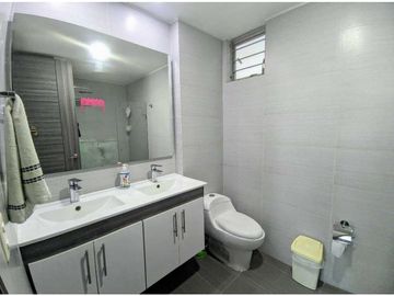 VENDO AMPLIO APTO PH DUPLEX , 205 METROS. VILLA SANTOS