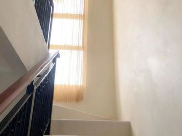 DIJUAL CEPAT RUMAH MODERN CANTIK SIAP HUNI DI PINEWOOD BANJAR WIJAYA