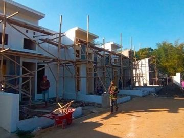Rumah 2 Lantai Murah Lawang Malang Dekat Otsuka
