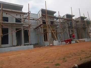 Rumah 2 Lantai Murah Lawang Malang Dekat Otsuka
