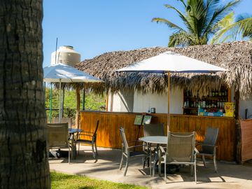 Casa en Venta en Acapulco, Barra Vieja, Alberca, con Club de Playa, 3Rec