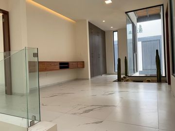 Casa en Privada en Jardines de Delicias, Cuernavaca, Morelos CAEN-975-Cp*