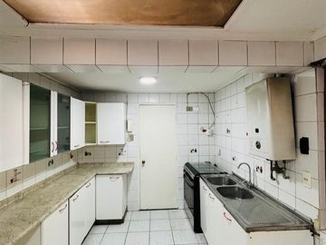 Casa con amplio terreno en Ciudad Satélite