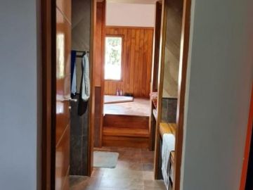 Vendo casa en carilo cerezo 528 acepta permuta