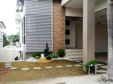 with Pool Three Storey House and Lot for Sale with 4 Bedroom