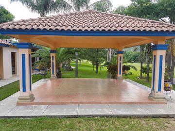 QUINTA EN VENTA EN EL BARRIAL SANTIAGO,N.L.