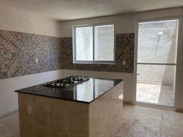 CASA EN COLONIA DEFENSORES DE PUEBLA MORELIA MICH