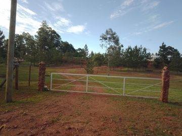 EXCELENTE PROPIEDAD CASA QUINTA  TERRENO DE UNA HECTAREA EN  PARAJE ATALAYA EN  RUTA 94 SANTO TOME CORRIENTES