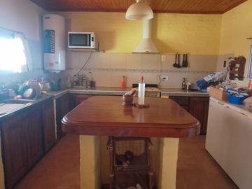 EXCELENTE PROPIEDAD CASA QUINTA  TERRENO DE UNA HECTAREA EN  PARAJE ATALAYA EN  RUTA 94 SANTO TOME CORRIENTES