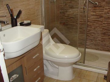 Casa en Venta en Los Maitenes con Tobalaba