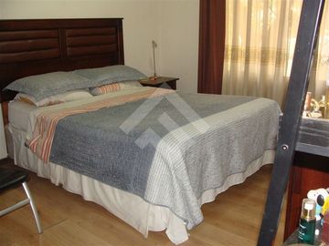 Casa en Venta en Los Maitenes con Tobalaba