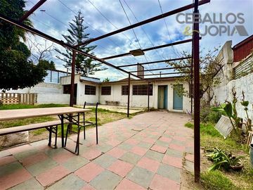 Casa en venta de 4 dorm. en Villa Alemana