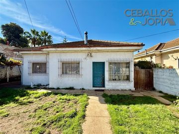 Casa en venta de 4 dorm. en Villa Alemana
