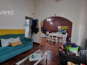 Casa 4 Ambientes Venta Ituzaingo Norte