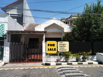 HITUNG TANAH Row 3mobil, lingkungan sehat dan aman di Mulyosari Tengah