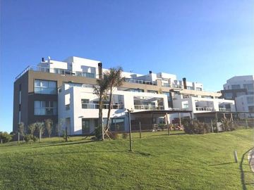 Departamentos Albanueva al rio