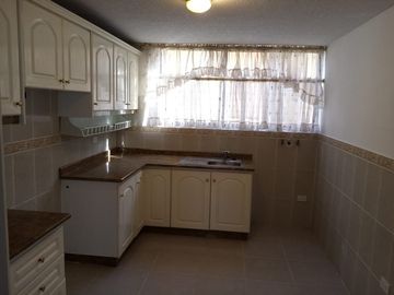 Venta o Canje Hermoso Departamento El Edén / Solca