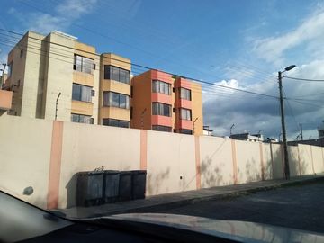 Venta o Canje Hermoso Departamento El Edén / Solca
