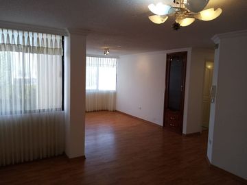 Venta o Canje Hermoso Departamento El Edén / Solca