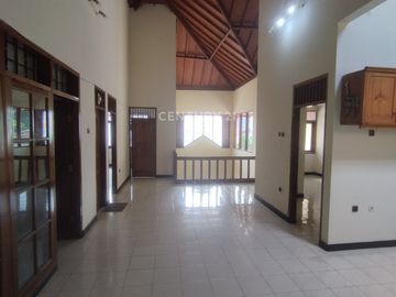 RUMAH DIJUAL DALAN KOMPLEK PAMULANG TANGERANG SELATAN
