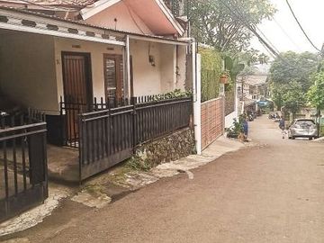 Dijual Murah Rumah 1,5 Lantai Ada Kosan Di Kalibata Jakarta
