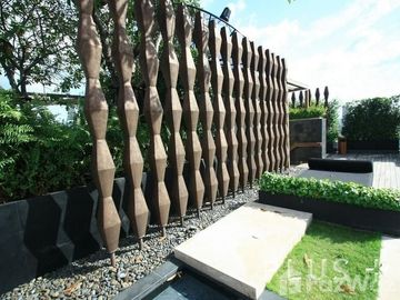 2 Bedroom Condo for sale at Prive by Sansiri