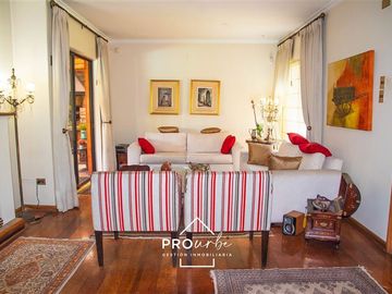 Casa en Venta en Ricardo Wagner / Las Luciernagas