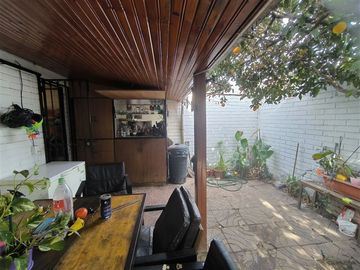 Casa en venta de 3 dorm. en Maipú pajaritos