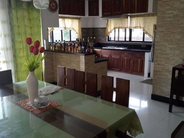 Corner Lot Hose with Private Pool for Sale in Hensonville An