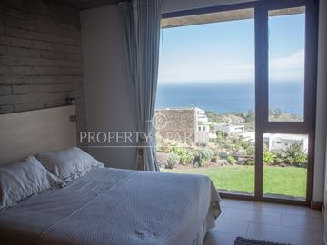 Casa 360 metros con vista  al mar Costa Cachagua