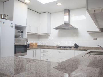 Casa 360 metros con vista  al mar Costa Cachagua