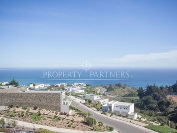 Casa 360 metros con vista  al mar Costa Cachagua