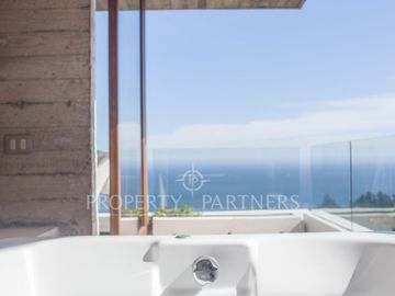 Casa 360 metros con vista  al mar Costa Cachagua