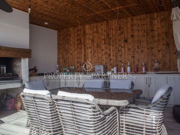 Casa 360 metros con vista  al mar Costa Cachagua