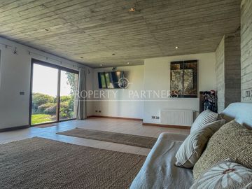 Casa 360 metros con vista  al mar Costa Cachagua