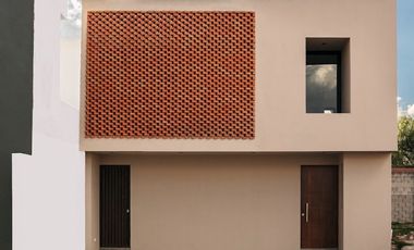 CASA EN VENTA PRIV. CIMERA