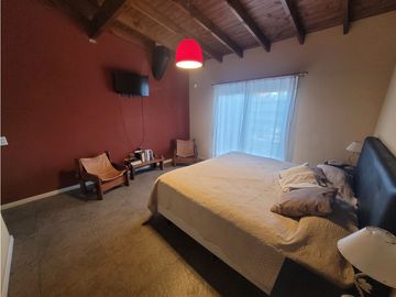 Casa en Venta - Zona lamos - Calidad de Construcción