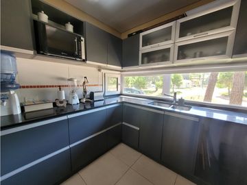 Casa en Venta - Zona lamos - Calidad de Construcción