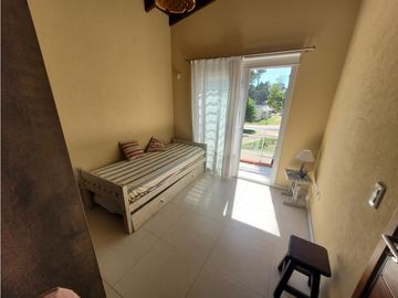 Casa en Venta - Zona lamos - Calidad de Construcción