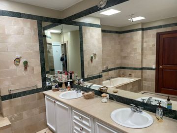CASA CON PATIO AMPLIO CONJUNTO PRIVADO URB EL CONDADO