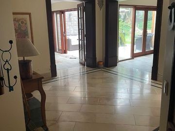 CASA CON PATIO AMPLIO CONJUNTO PRIVADO URB EL CONDADO