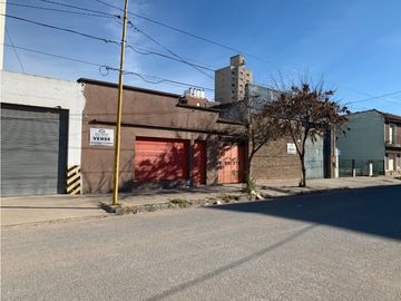 Galpón s/Sarmiento al 700