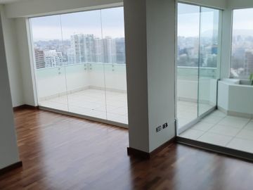 Dep / Penthouse 476 M2, Remodelado En San Isidro $1.100,000