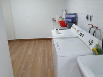 Dep / Penthouse 476 M2, Remodelado En San Isidro $1.100,000