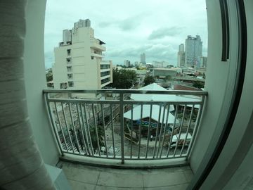1-Bedroom Condo for Rent in Baseline Residences, Capitol Site, Cebu City