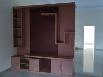 RUMAH MEWAH LUAS 2LT DIDEKAT RUMAH MAKAN PRINGSEWU