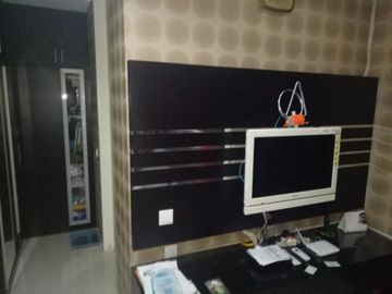 Rumah di sewakan Pakuwon Indah Cluster Granada